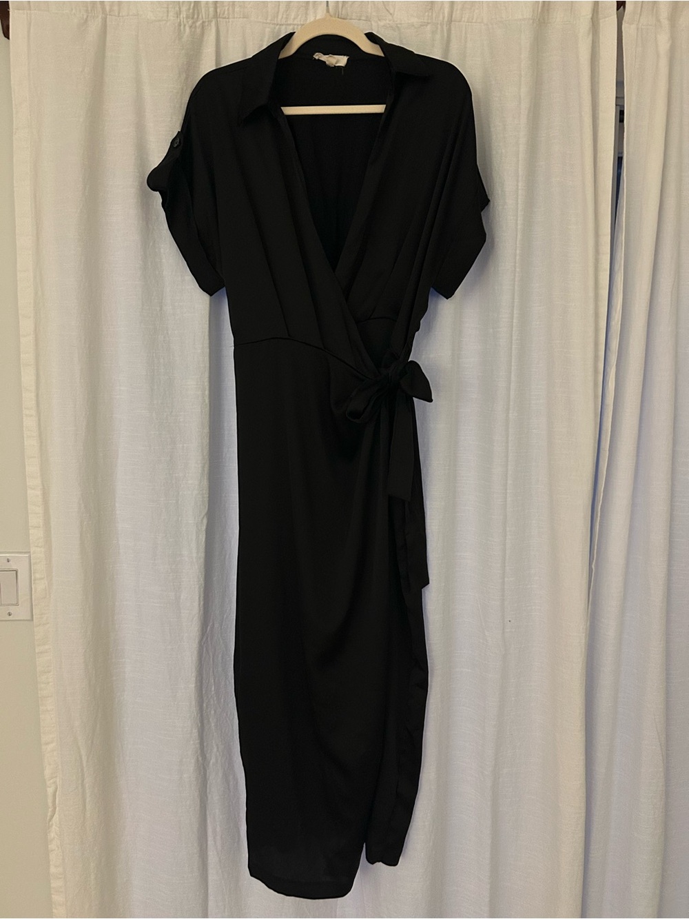 entro Black Wrap Midi Dress with Tie Waist